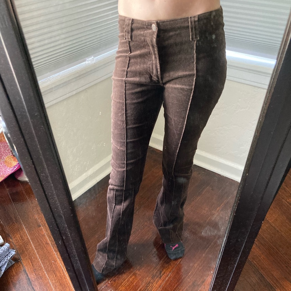 Earl Jeans, brown color, super soft feel, straight leg, low rise